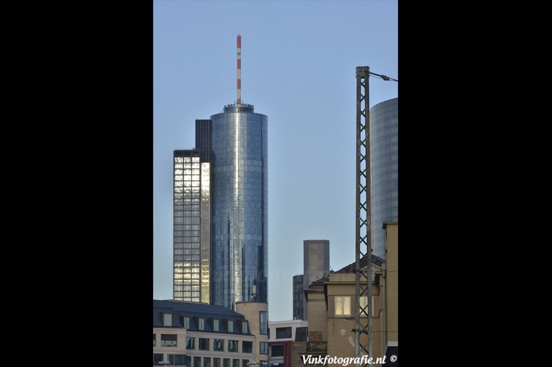 Frankfurt main tower