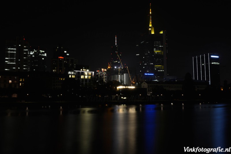 Frankfurt nacht foto